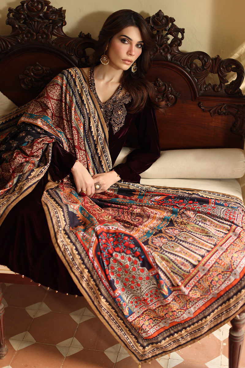 Picture of Selina Velvet Shawl