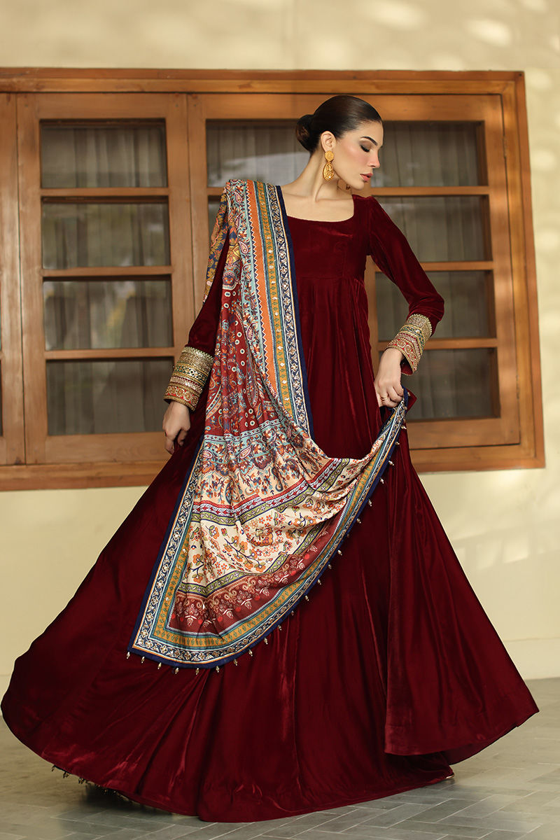 Picture of Maelin Velvet Shawl