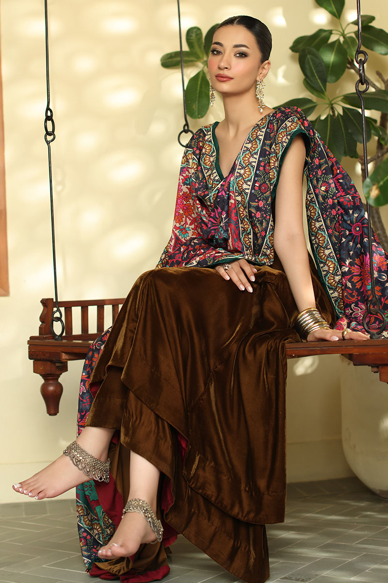 Picture of Inaaya Velvet Shawl