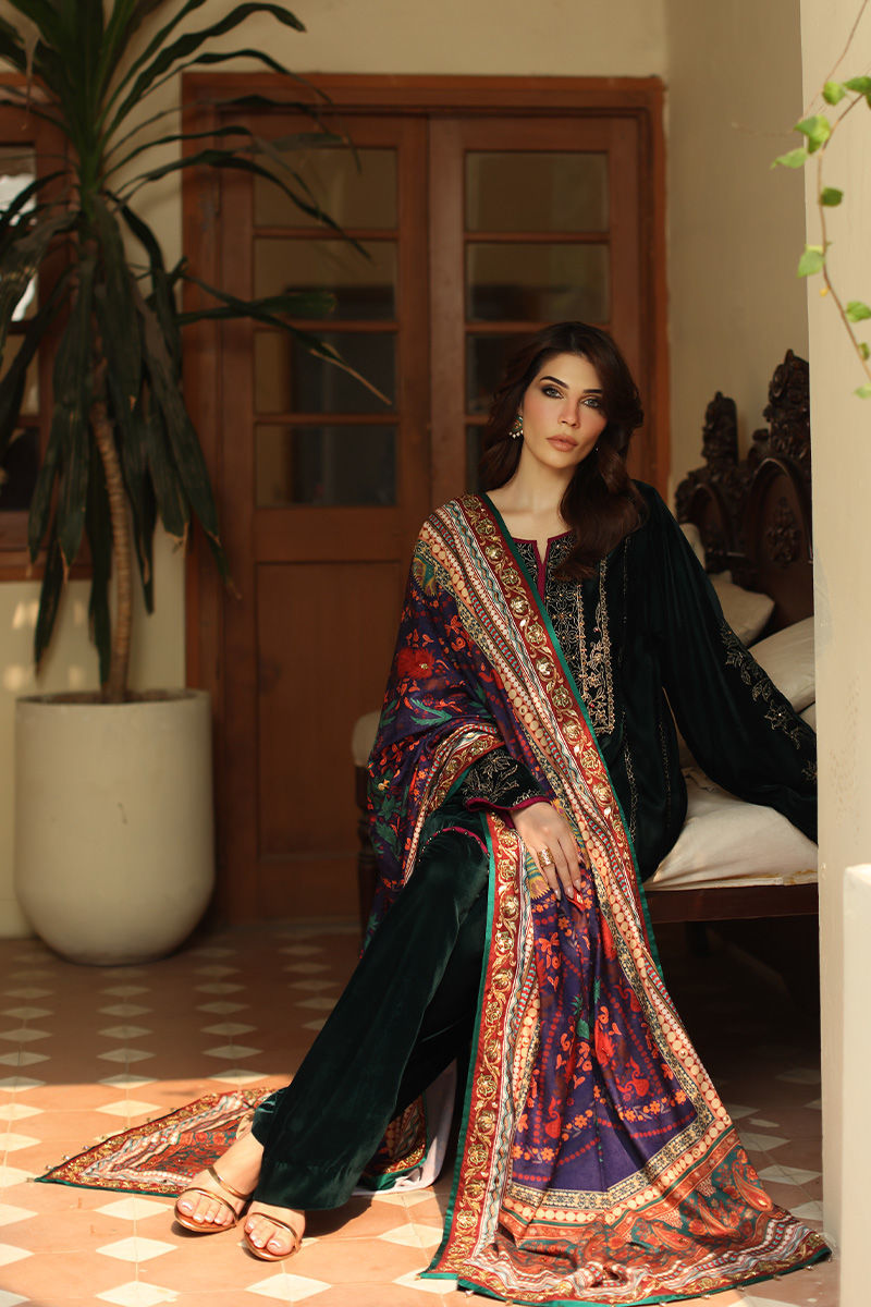 Picture of Liyana Velvet Shawl